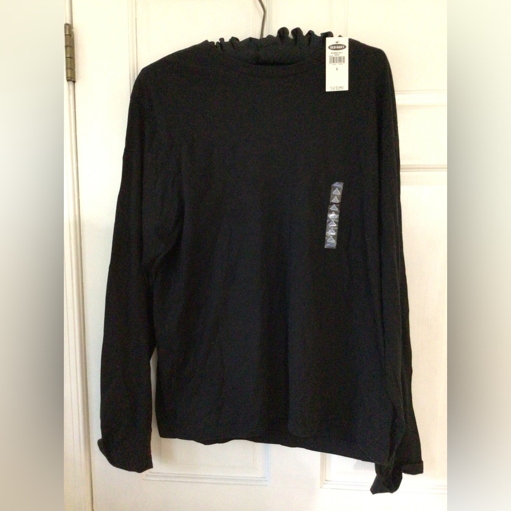 NEW OLD NAVY T SHIRT BLACK - size L